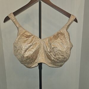 Playtex Unlined  Bra in Cream